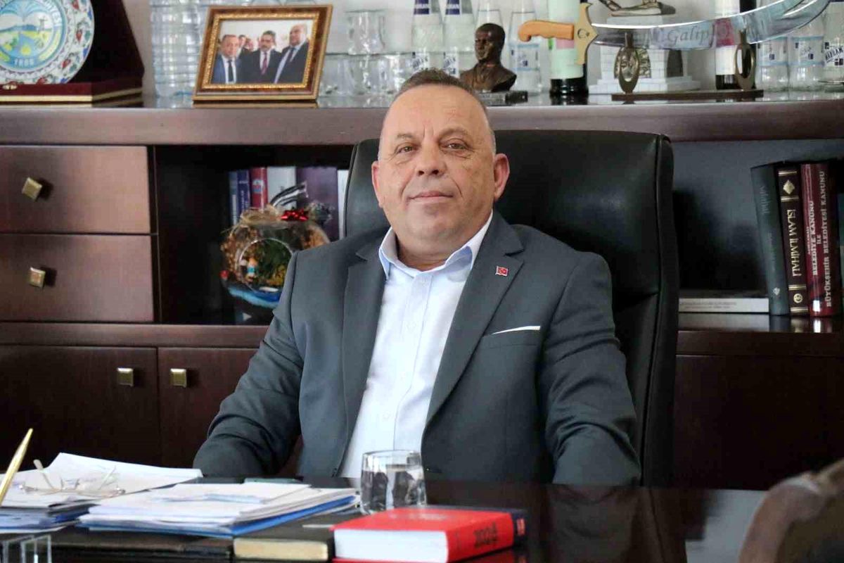 Başkan Özel: “Üretimin ve kalkınmanın temelinde çiftçilerin alın teri var”