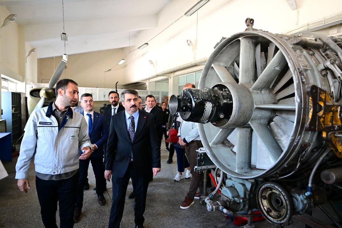 Başkan Yılmaz’dan gençlere tavsiyeler