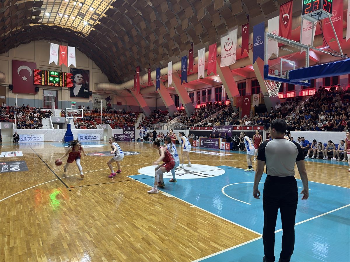 Botaş, 18 Yaş Altı Kızlar Şampiyonu