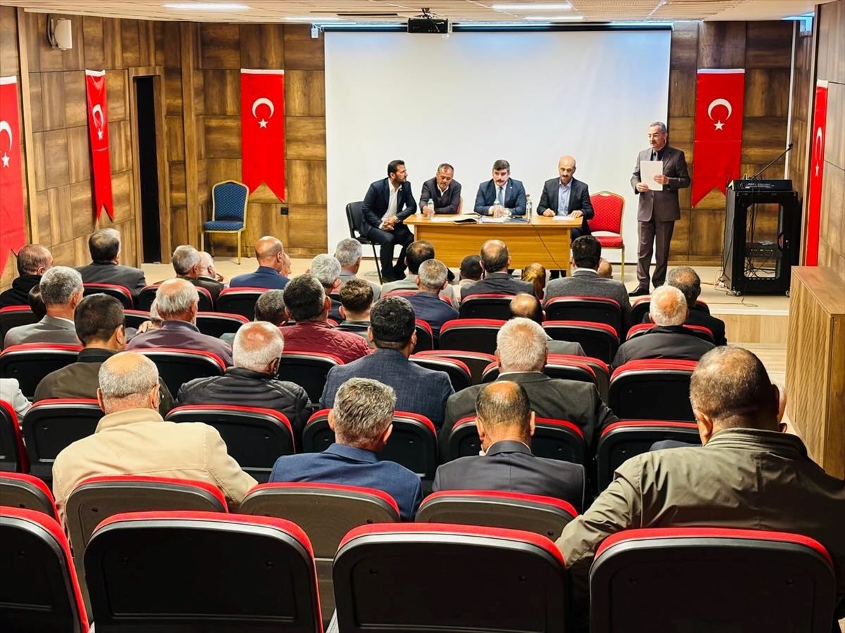 Baskil’de Meclis Toplantısı Yapıldı