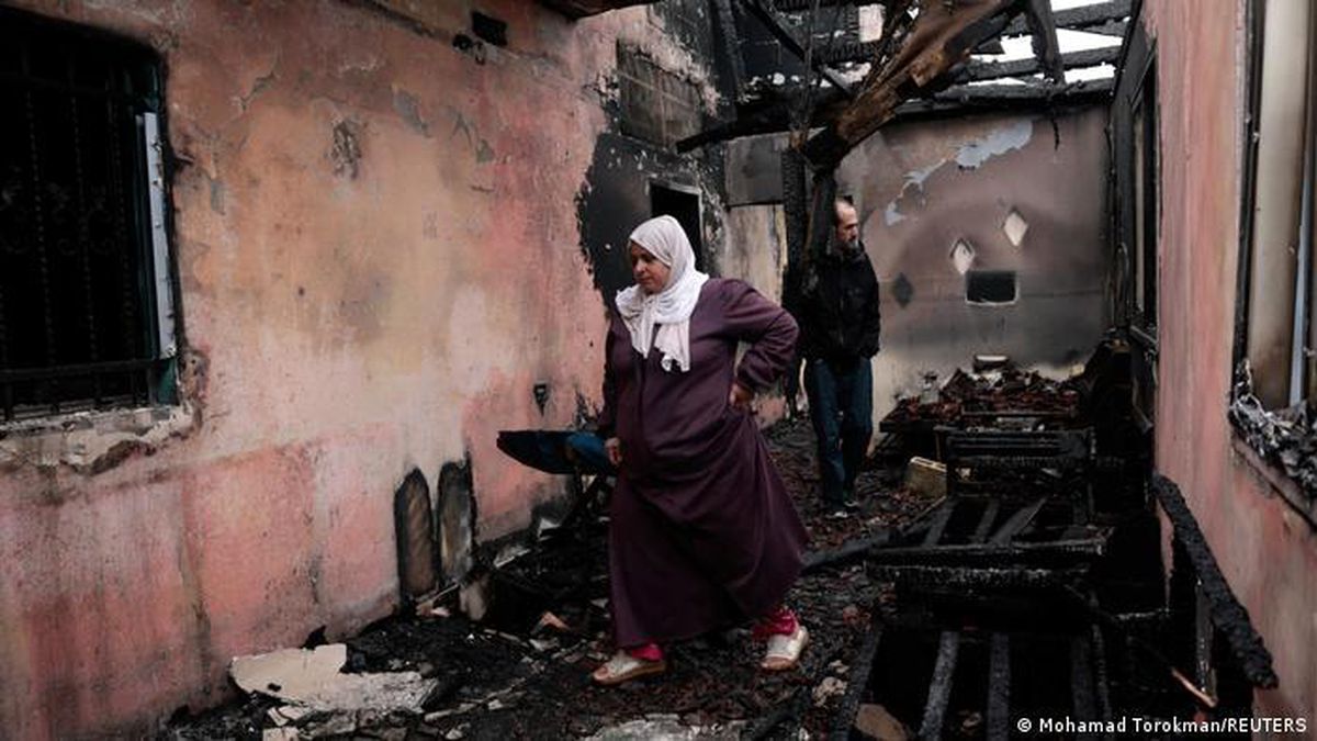 Batı Şeria’da Camiye Kundak ve Saldırılar