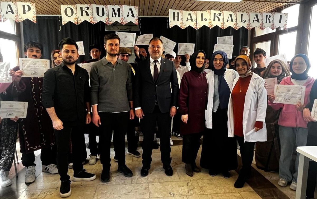 Bayburt’ta Okuma Halkaları Tiyatrosu Etkinliği