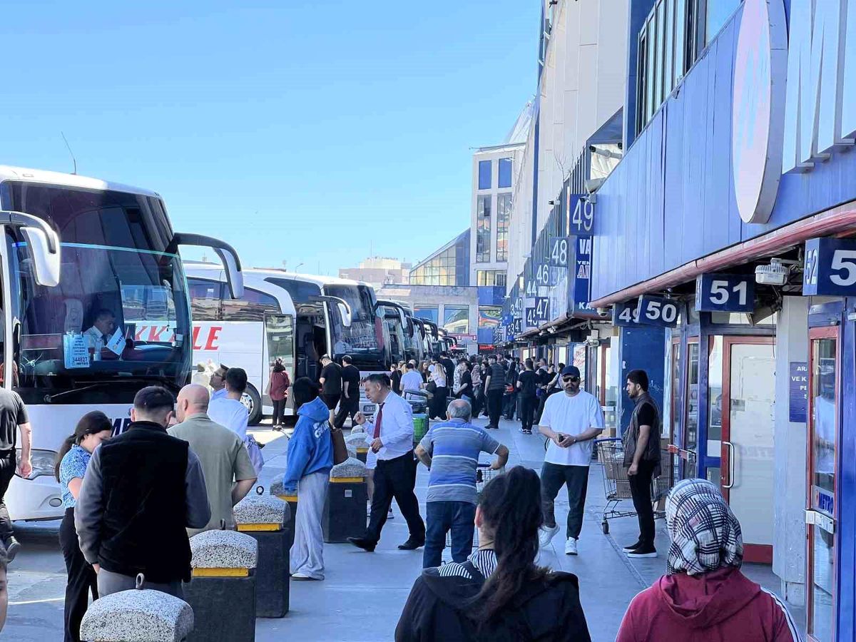 İstanbul’a Dönüşte Yoğunluk!