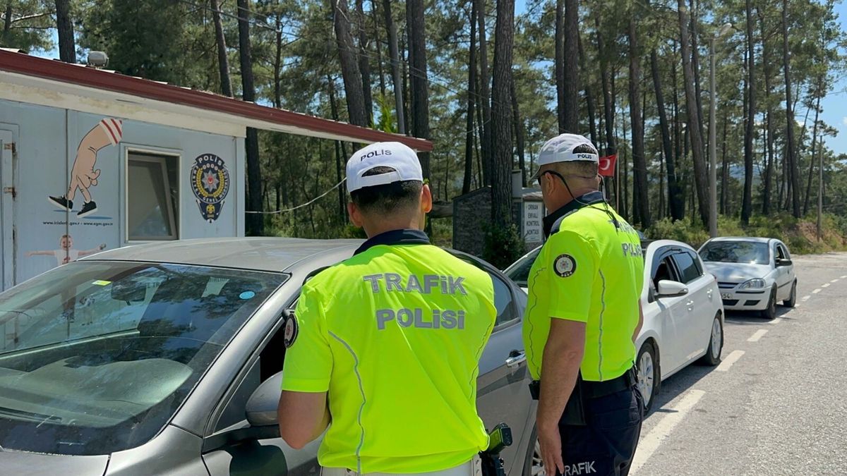 Kurban Bayramı’nda Marmaris ve Datça’ya 40 Bin Araç Girdi