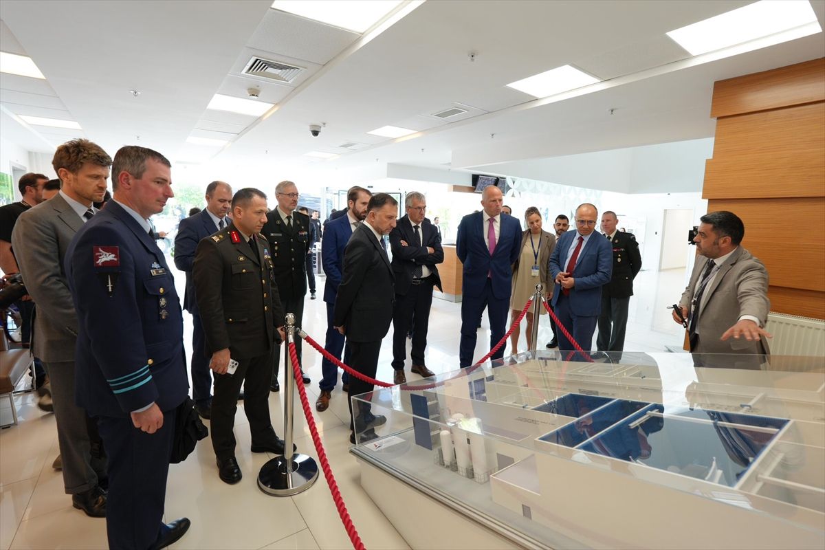 Belçika Savunma Bakanı TUSAŞ’ı Ziyaret Etti