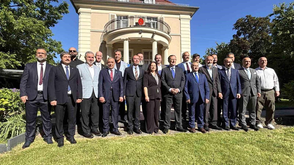 Berlin’de Türk Toplumu Bayramlaştı