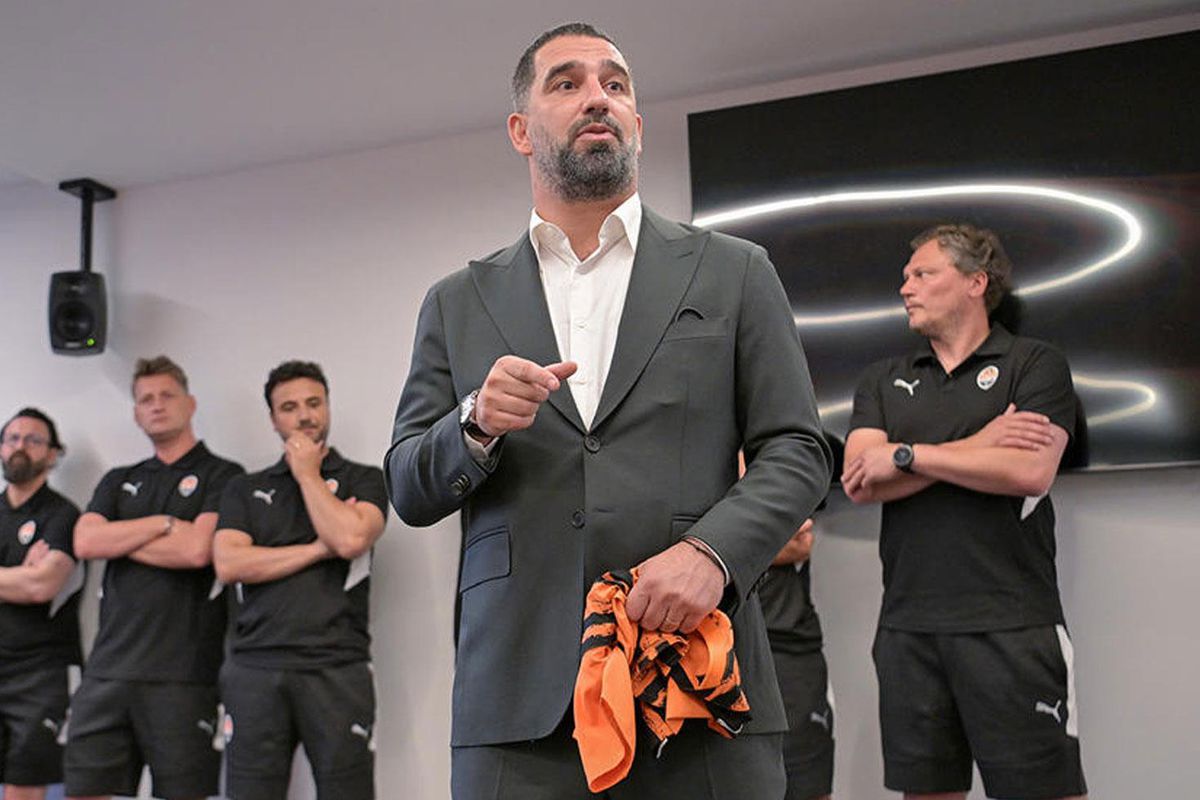 Beşiktaş’tan Arda Turan sürprizi