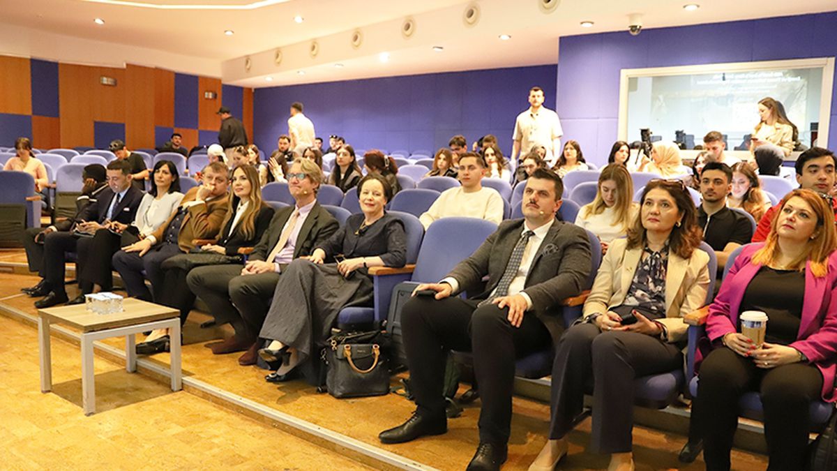 Enerji ve Ticaret Rotaları Konferansı