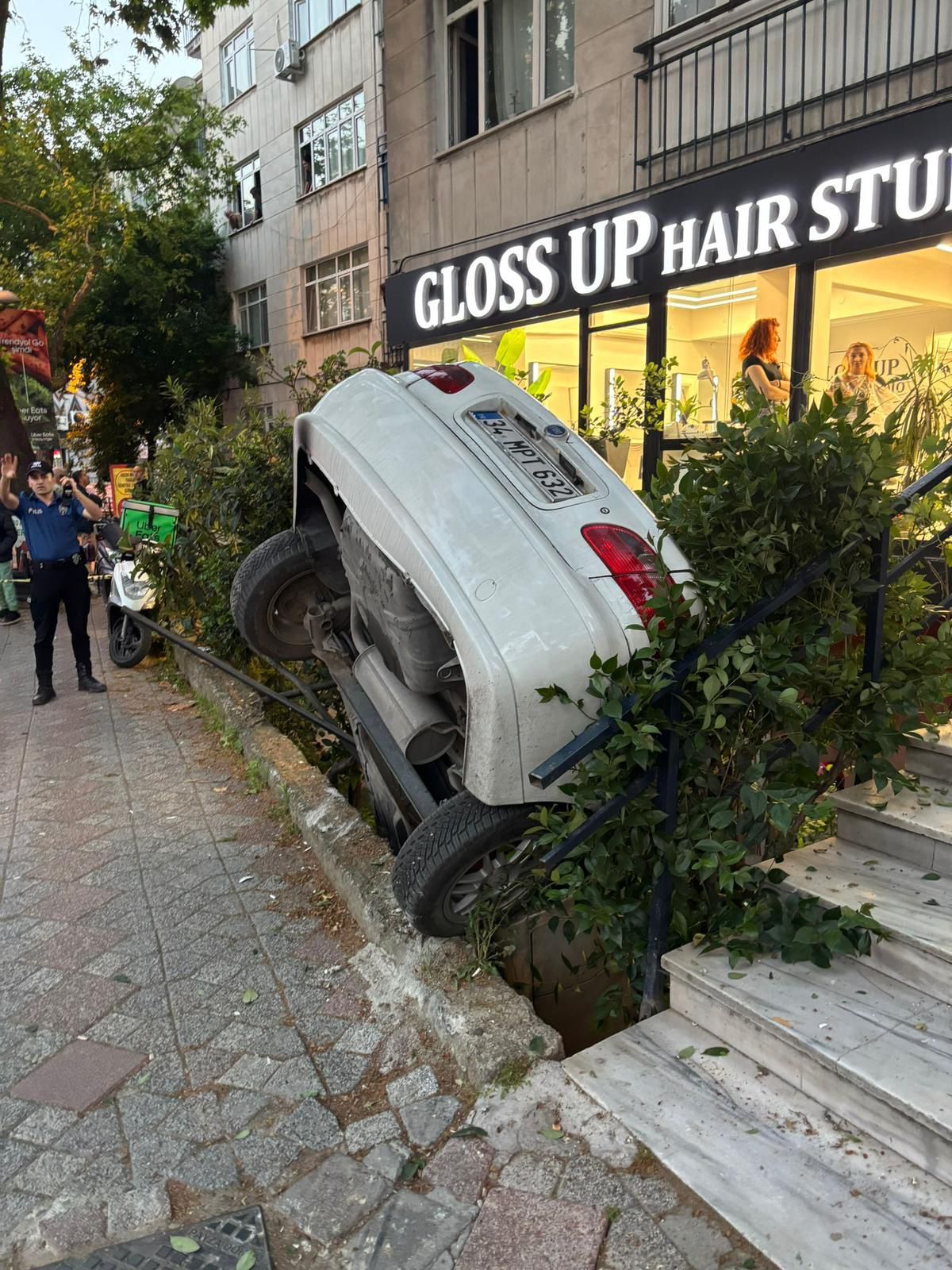 Beyoğlu’nda Alkollü Kaza