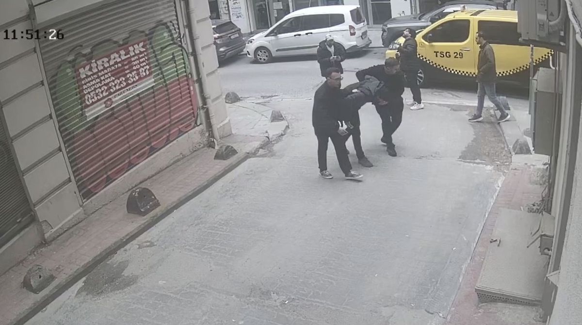 Beyoğlu’nda Cam Parçası Kazası