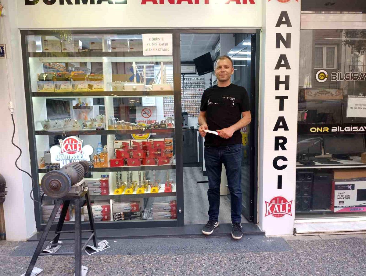 Bıçak Bileme Ustasında Bayram Yoğunluğu