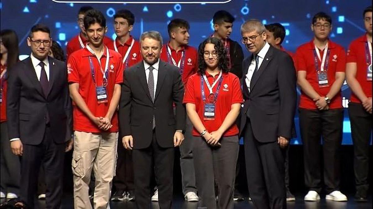 BİLSEM Öğrencileri Edebiyat Ödülü Kazandı