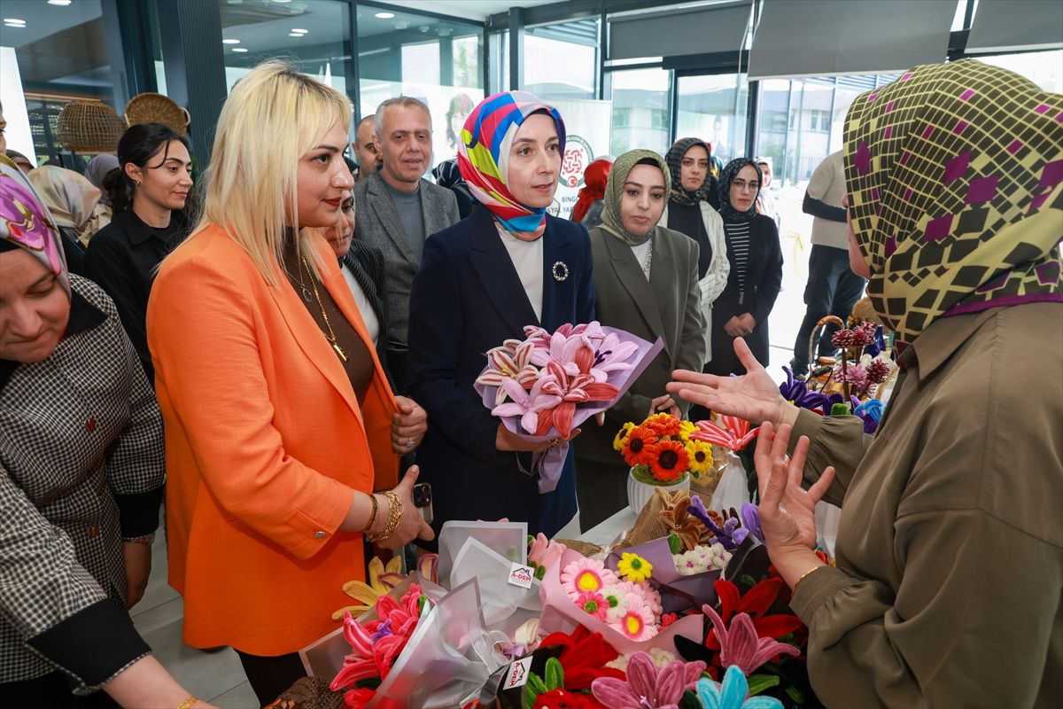 Bingöl’de Kadın Eli Sergisi Açıldı