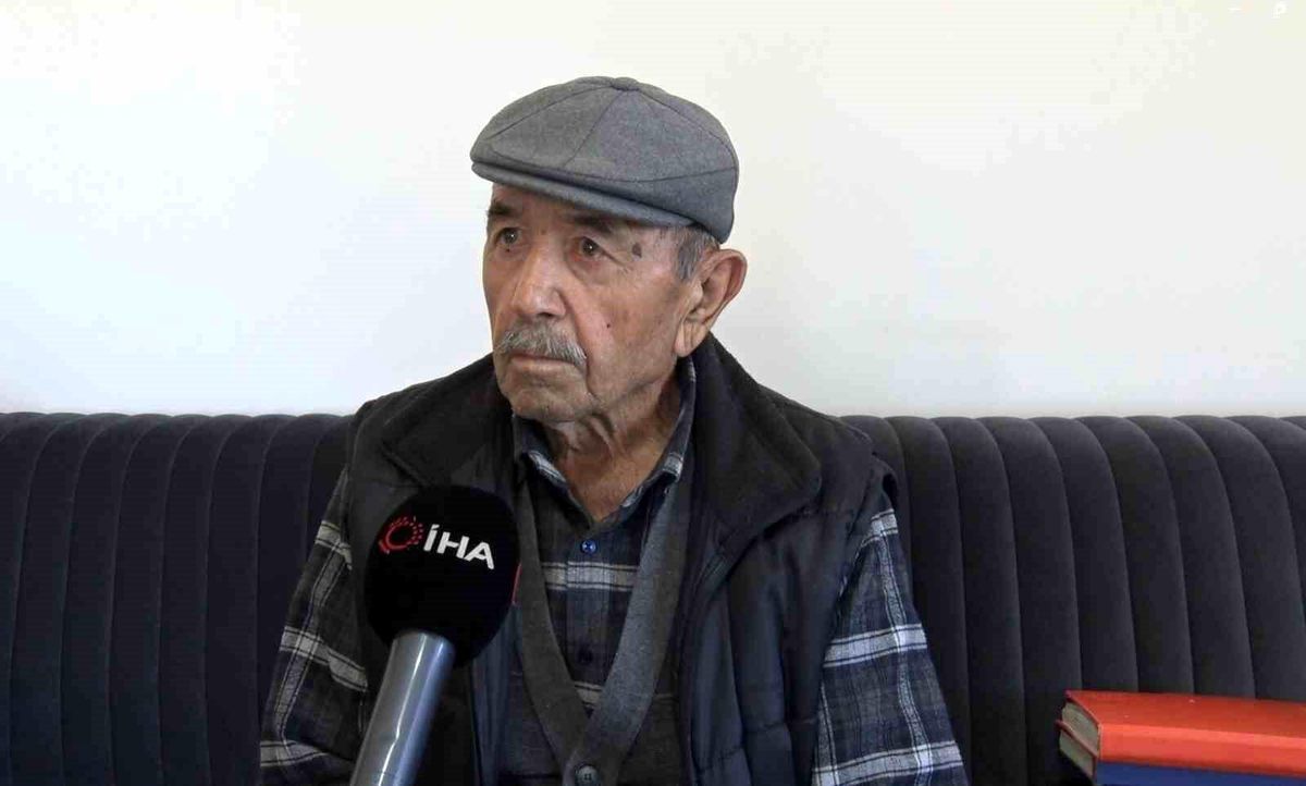 59 Yıldır Günlük Tutuyor