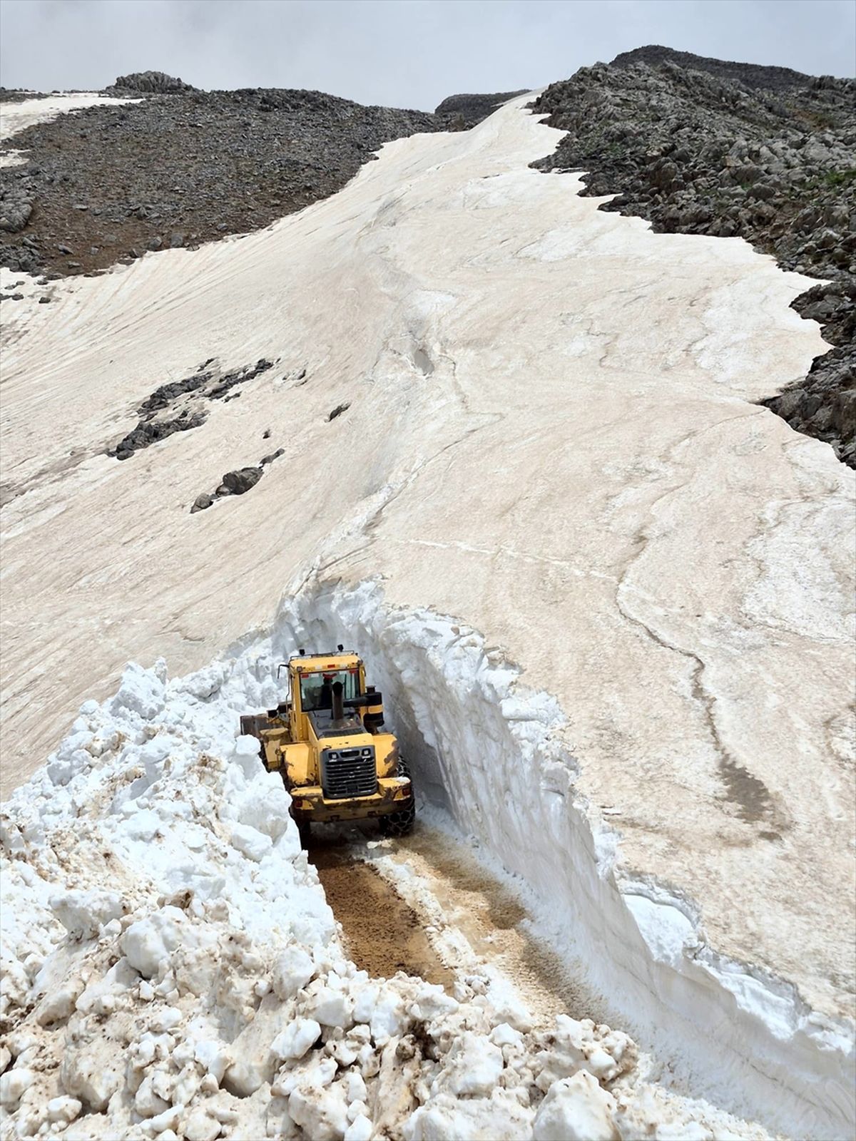 Bitlis’te Mayıs’ta Karla Mücadele