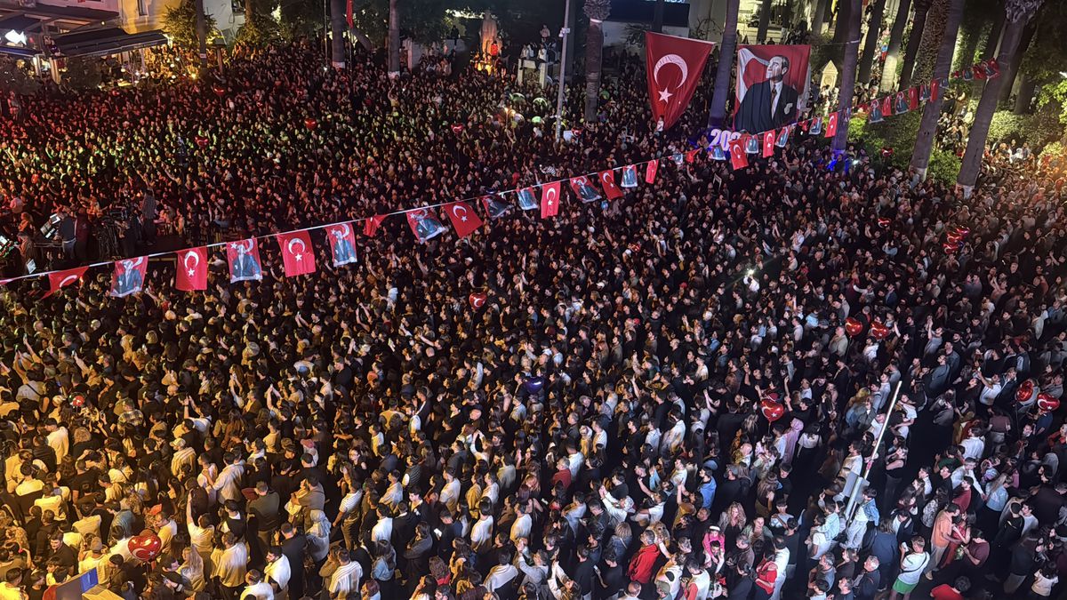 Bodrum’da Sertab Erener Konseri Coşku Yarattı