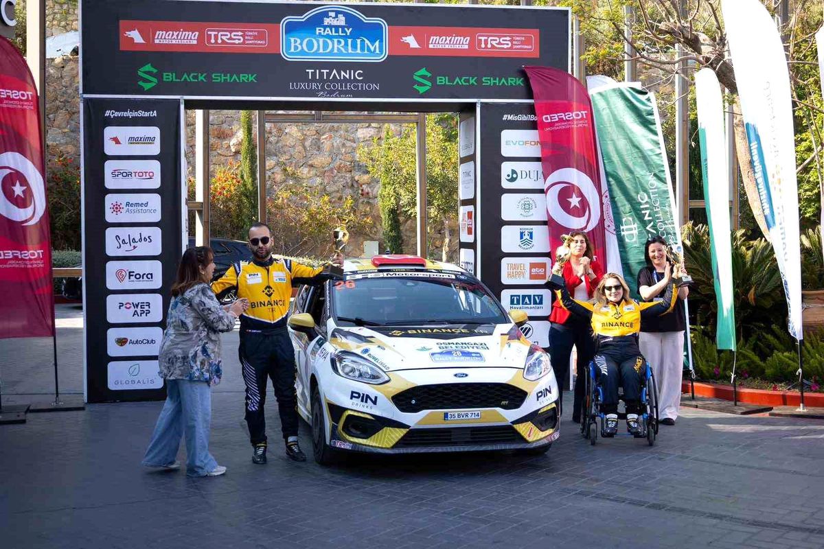 Bodrum Rallisi’nde Kübra Denizci Keskin rüzgarı