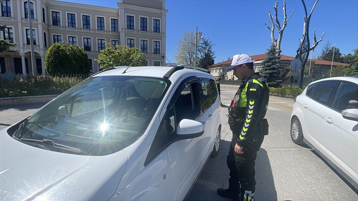 Bolu’da Motosiklet ve Otomobil Denetimi