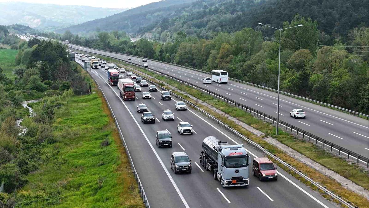 Bolu’da Kurban Bayramı Trafik Yoğunluğu Artıyor