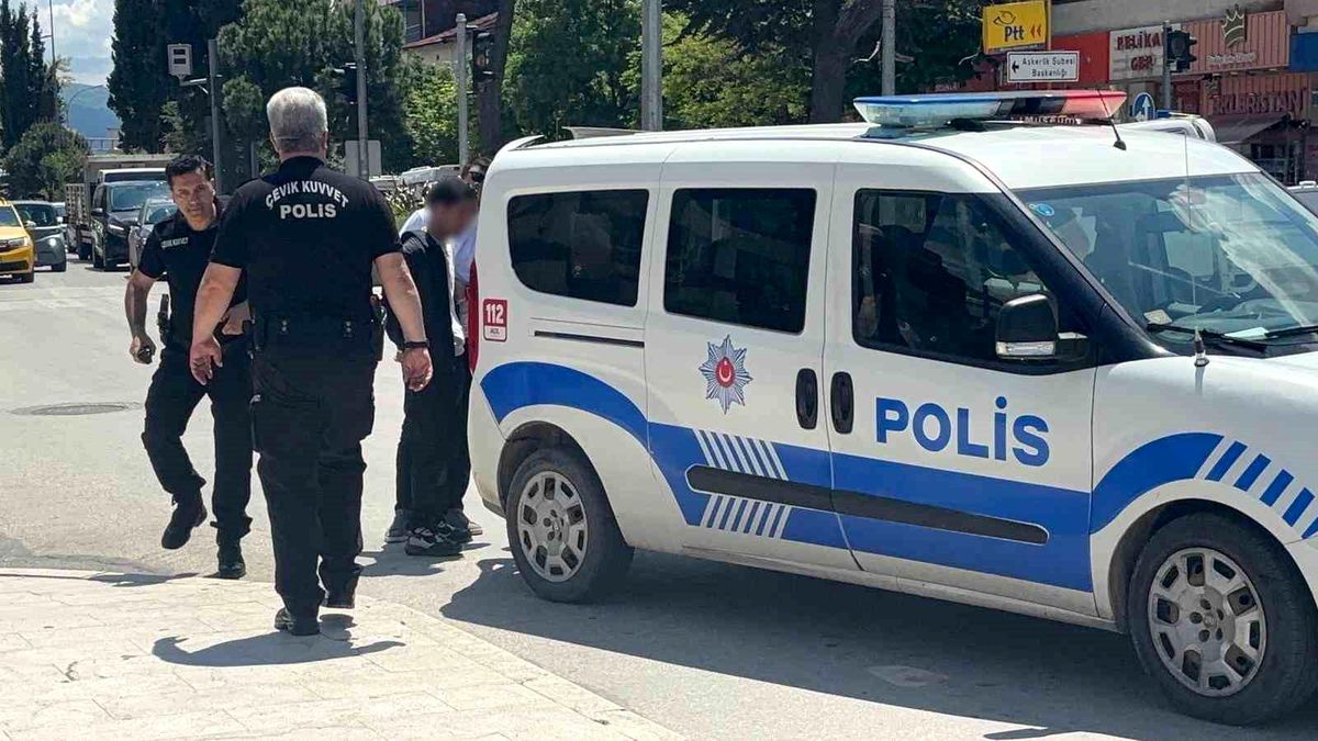 Bilecik’te Boşanma Tartışması Bıçaklı Kavgaya Dönüşmeden Önlenmiş