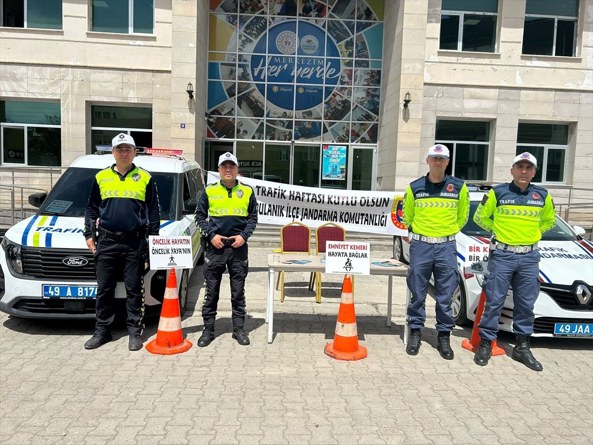 Muş’ta Trafik Haftası Etkinliği