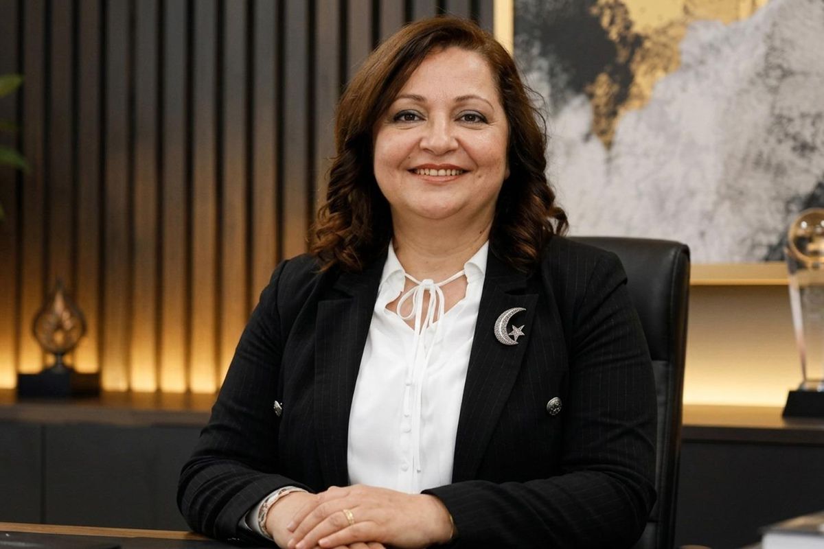 Burcu Köksal’ın bugün AK Parti’ye geçmesi bekleniyor! Rozetini Erdoğan takacak
