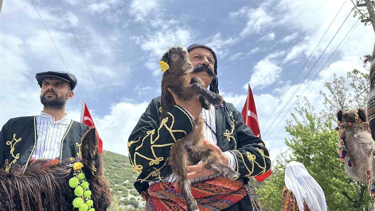 Burdur’da Yörük Göçü Etkinliği Yoğun İlgi Gördü