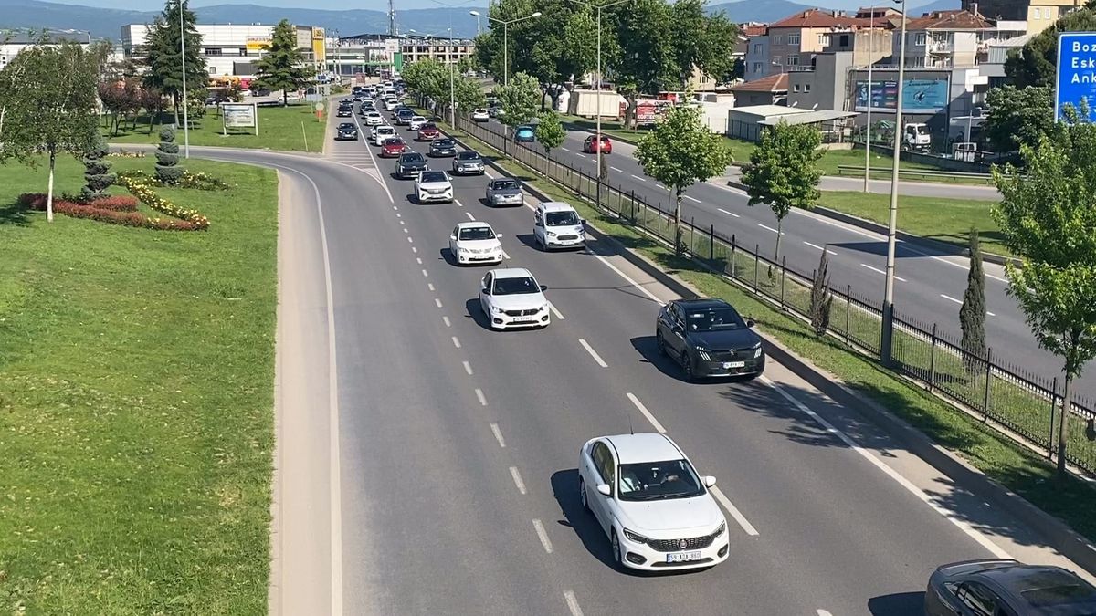 Kurban Bayramı Dönüş Trafiği Yoğunlaştı
