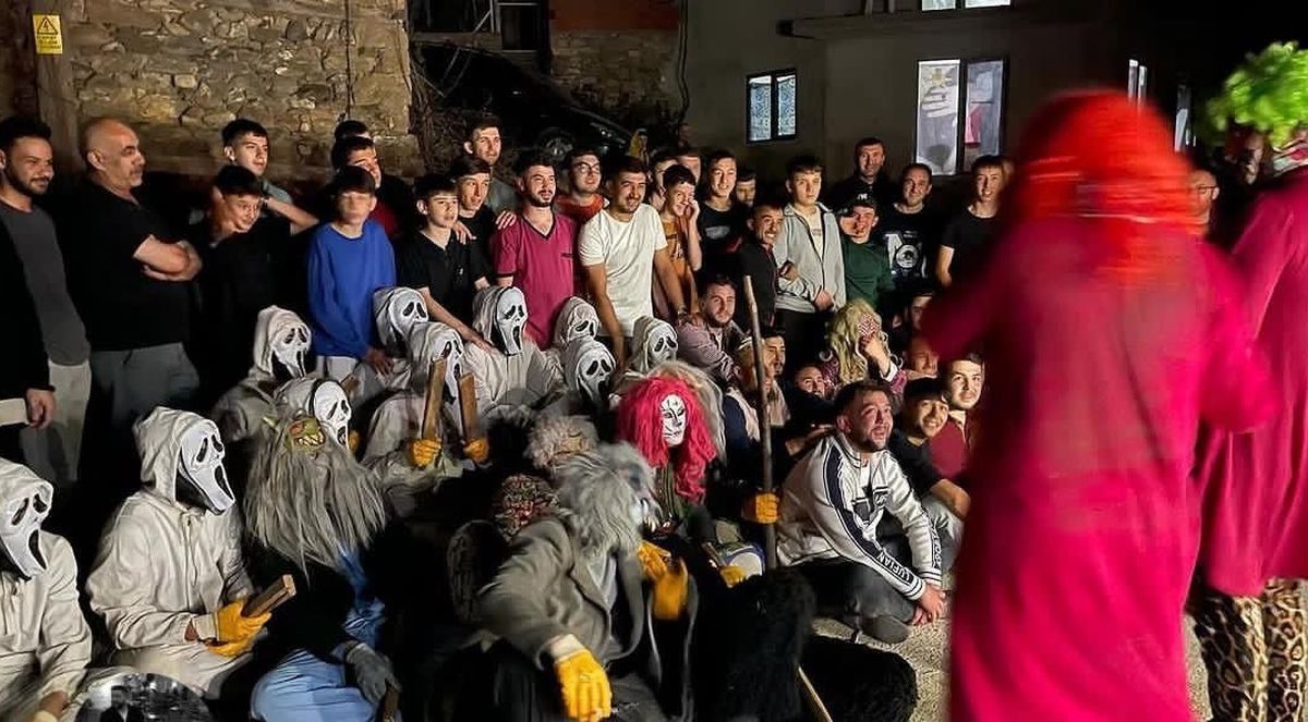 Bursa’da ‘Çeteler ve Develer’ Geleneği Canlandı