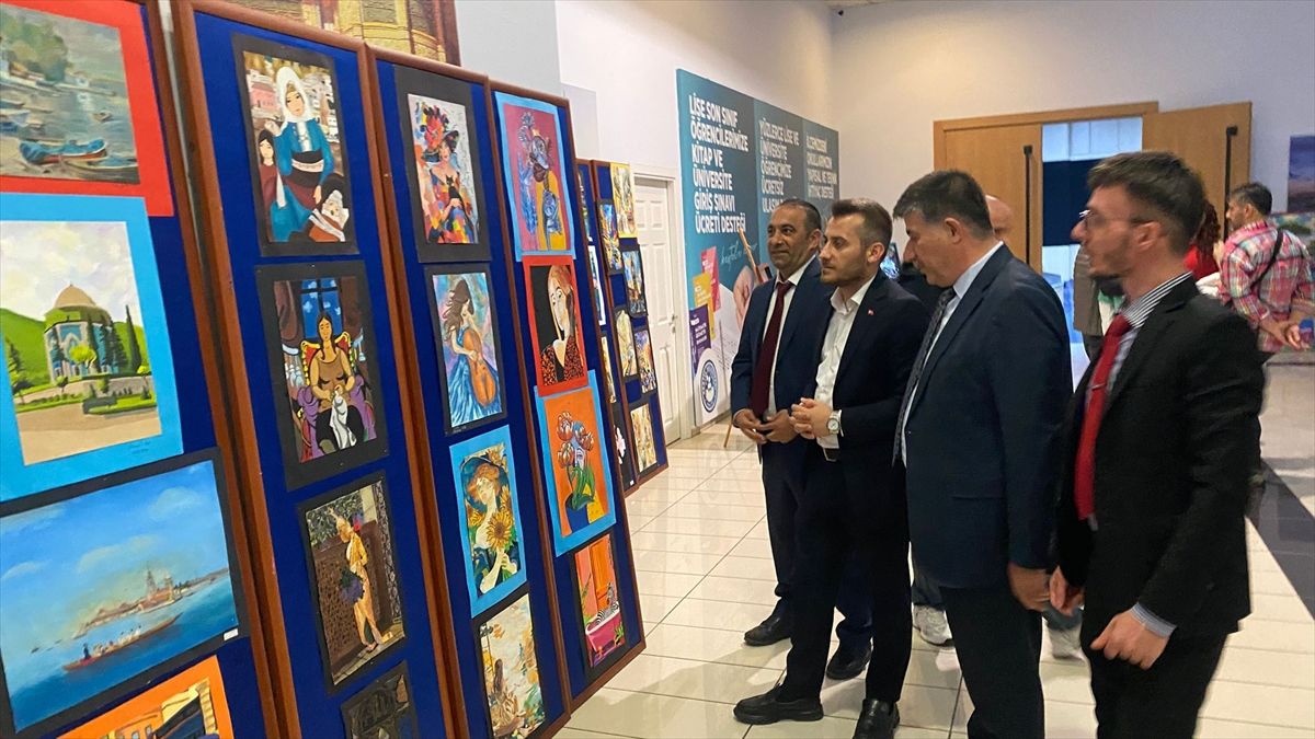 Kültür Gecesi’nde Öğrencilerden Muhteşem Performans