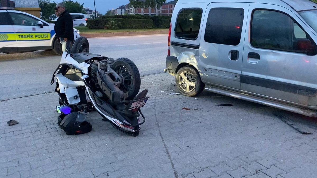 İnegöl’de Motosiklet Kazası: İki Yaralı