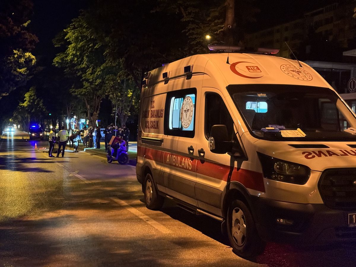 Bursa’da Motokurye Trafik Kazasında Hayatını Kaybetti