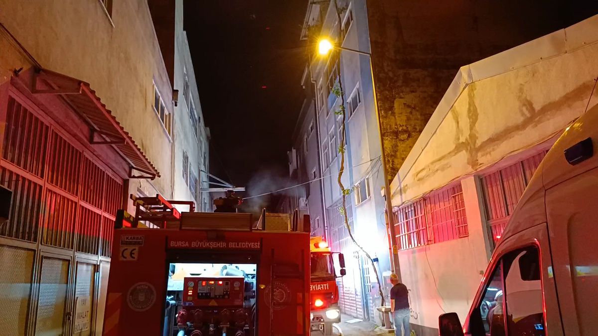 Bursa’daki tekstil atölyesinde yangın