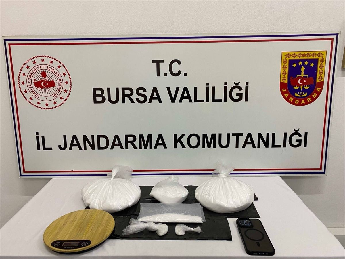 Bursa’da Uyuşturucu Operasyonu: 2 Kilo Ele Geçirildi