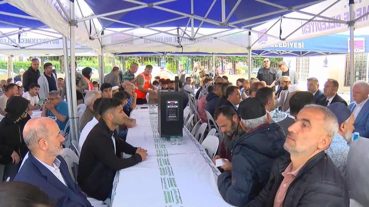 Büyükçekmece’de Bıçaklı Kavga: 15 Yaşında Hayatını Kaybetti