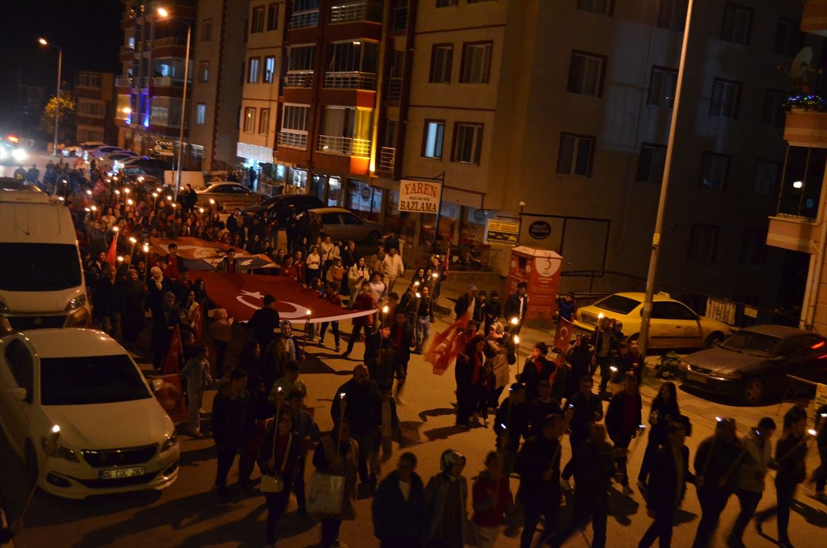 Şabanözü’nde Fener Alayı Coşkusu