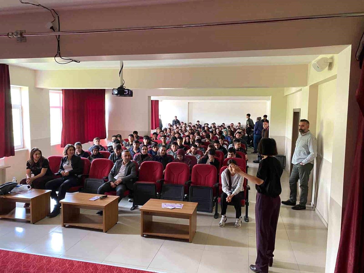 Akran Zorbalığına Dikkat!