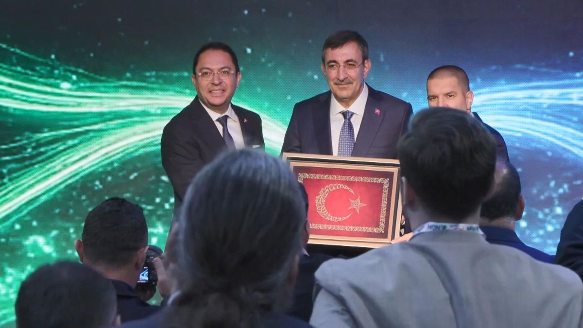Yapay Zeka ve Veri Merkezleri İş Birliği