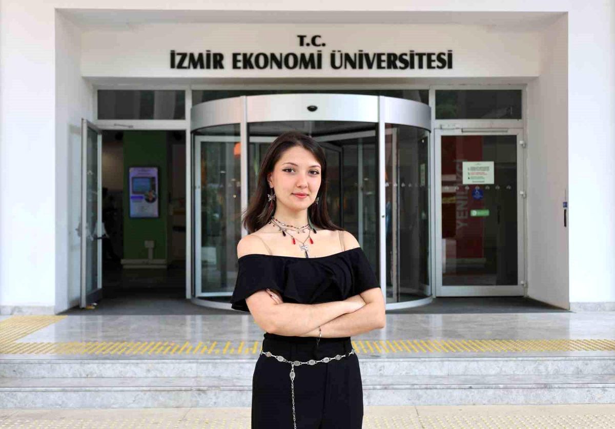 İEÜ’lü Öğrenci AB Yarışmasında 3. Oldu
