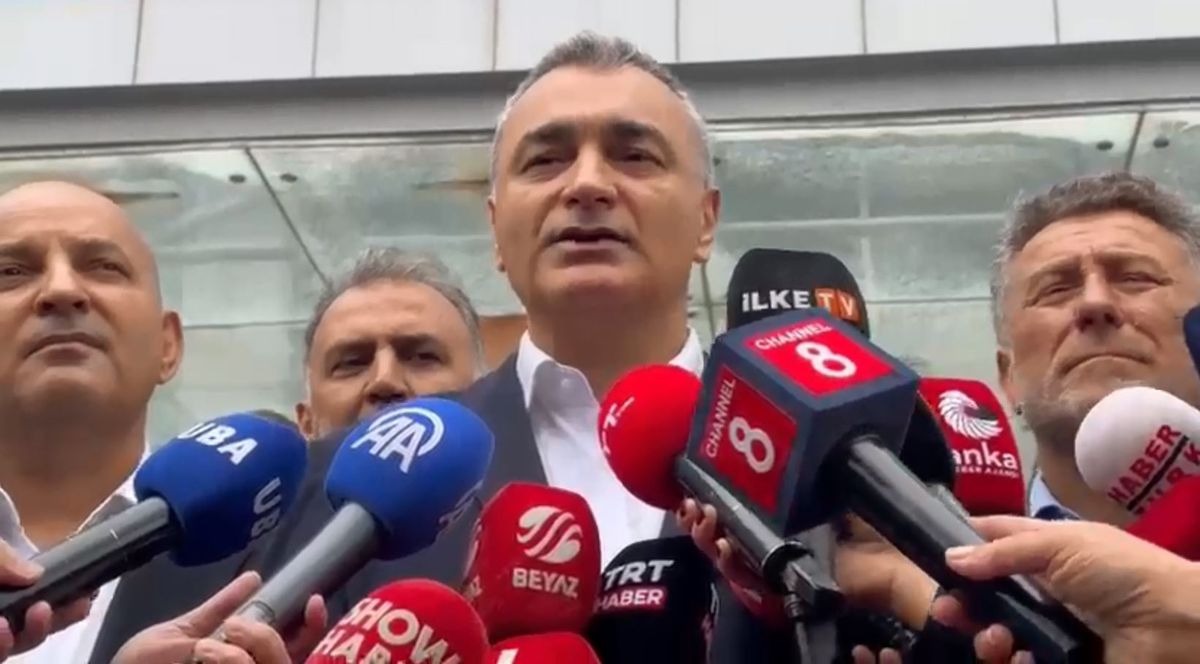 CHP’de Darbe Girişimi İddiası