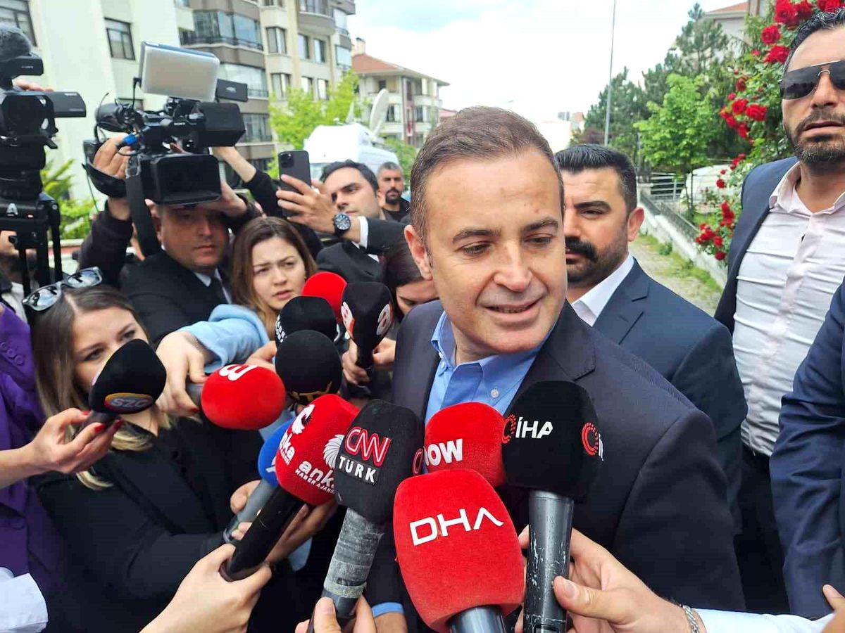 CHP’li Ahmet Akın: “Hep beraber bunun üstesinden geleceğiz, ayağa kalkacağız”