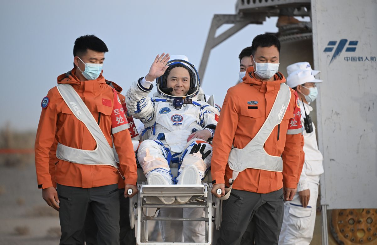 Çin’in Shenzhou-22 İnişi Başarıyla Gerçekleşti