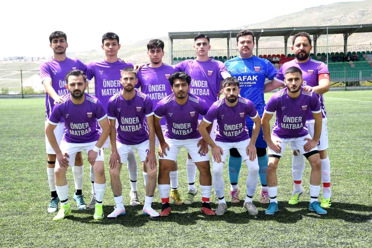 Cırgalanspor Şampiyonluğa Koşuyor