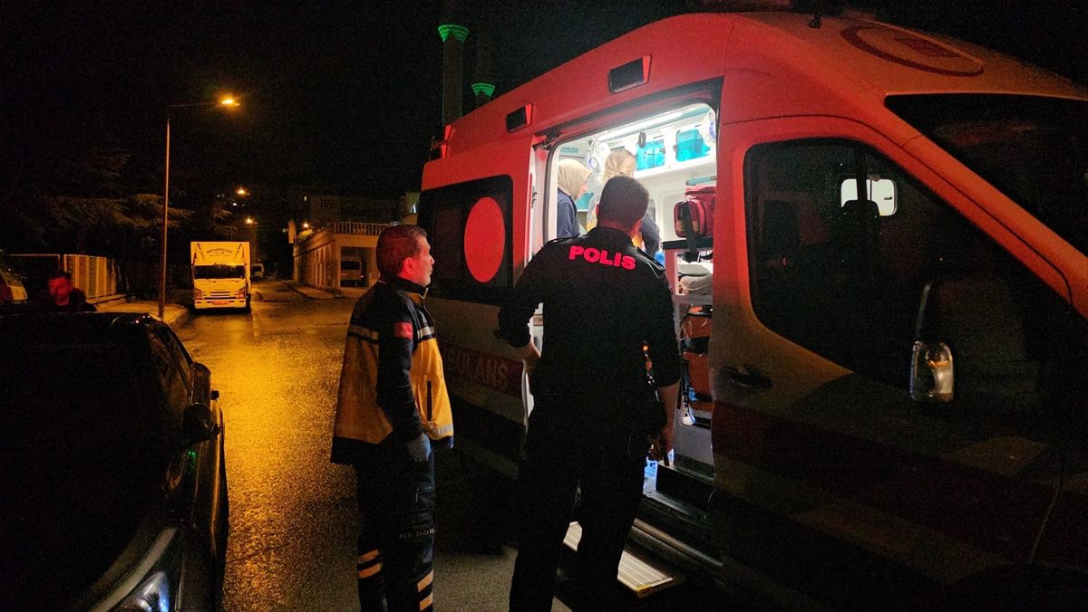 Çorum’da Bıçaklı Kavga: İki Genç Yaralı