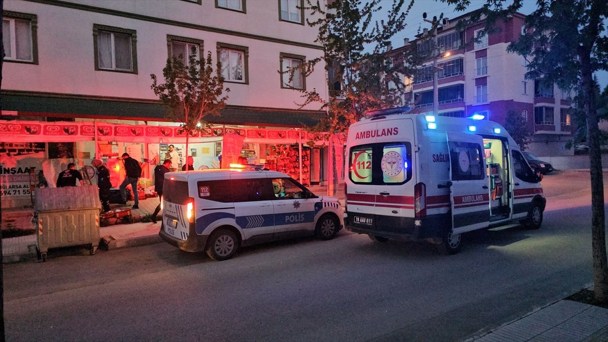 Çorum’da Okul Bahçesinde Bıçaklı Kavga