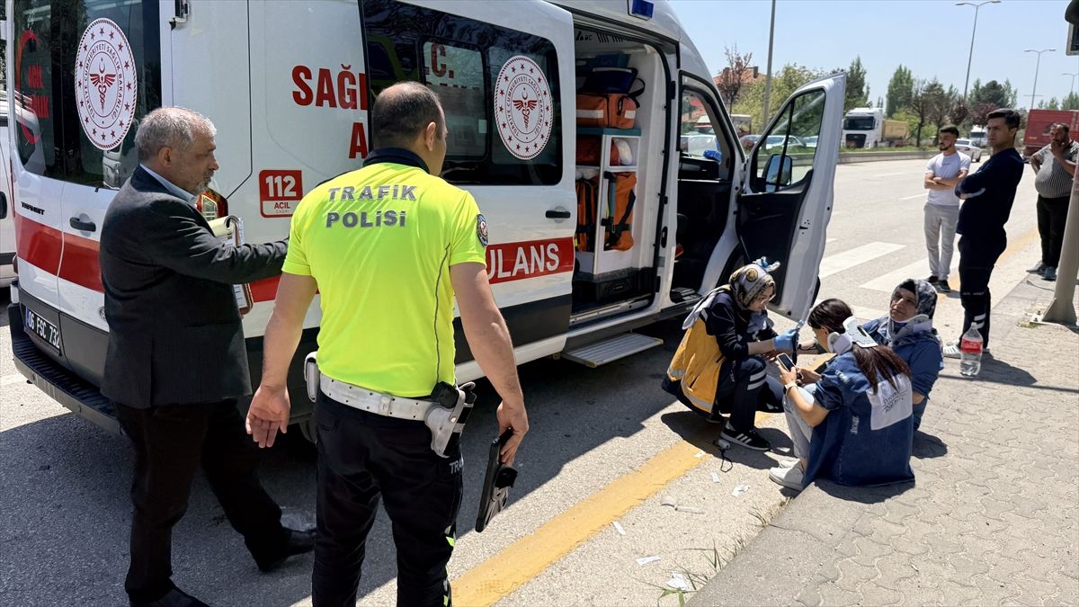 Çubuk’ta Zincirleme Kaza: 3 Yaralı