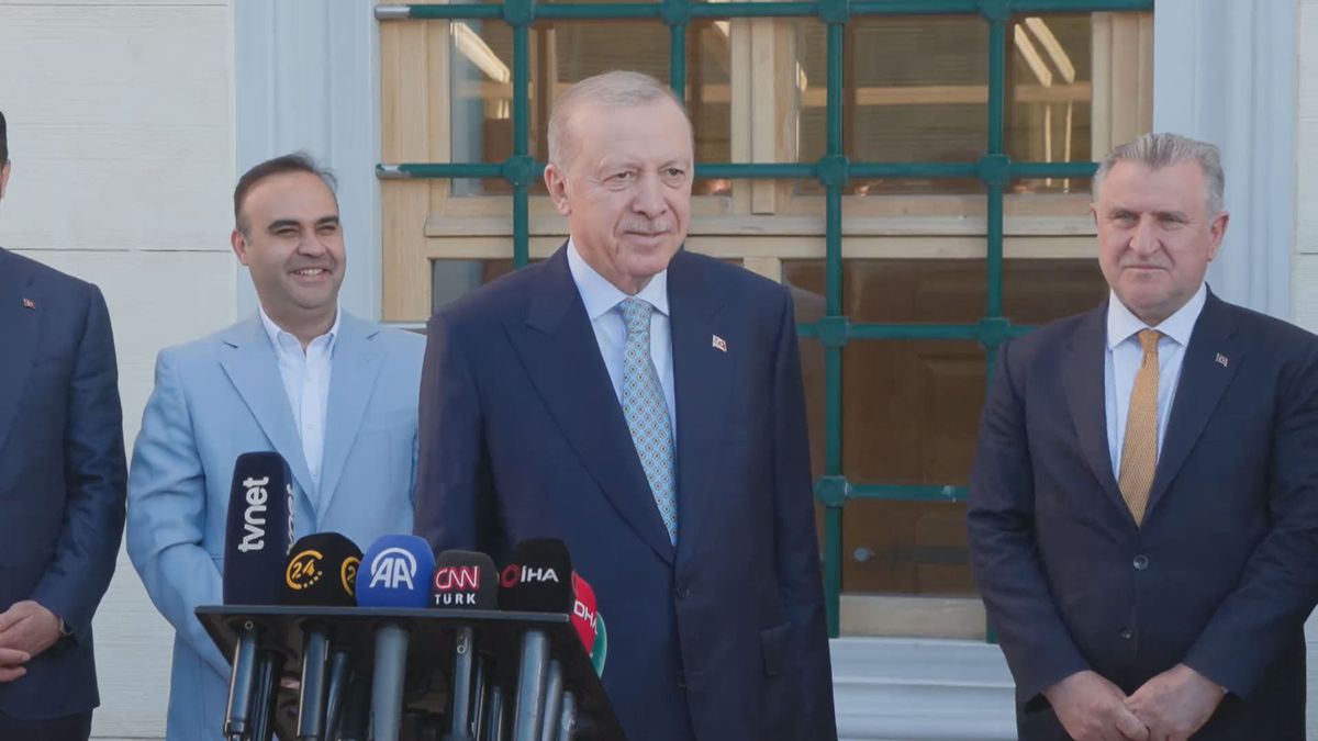 Erdoğan, bayram namazını Büyük Çamlıca Camii’nde kıldı