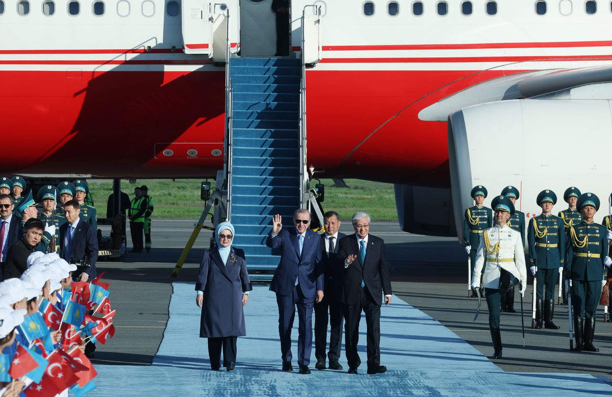 Cumhurbaşkanı Erdoğan Kazakistan’a gitti