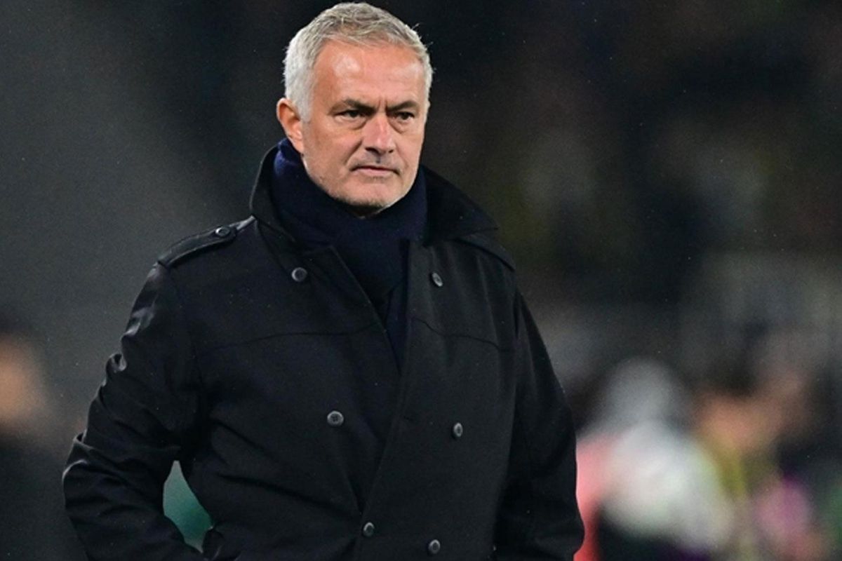 Daha imza atmadan gözden çıkardı! İşte Mourinho’nun gönderilmesini istediği isim
