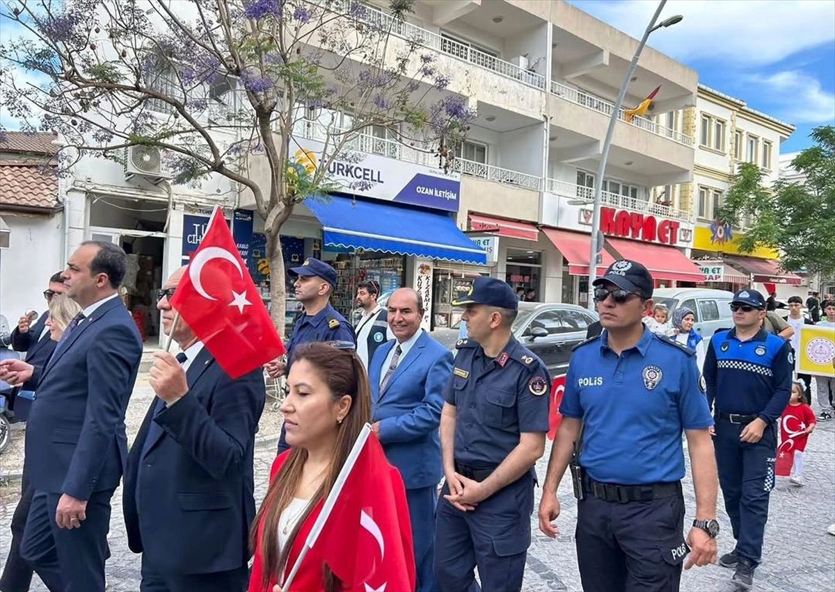 Datça’da Gençlik Haftası yürüyüşü